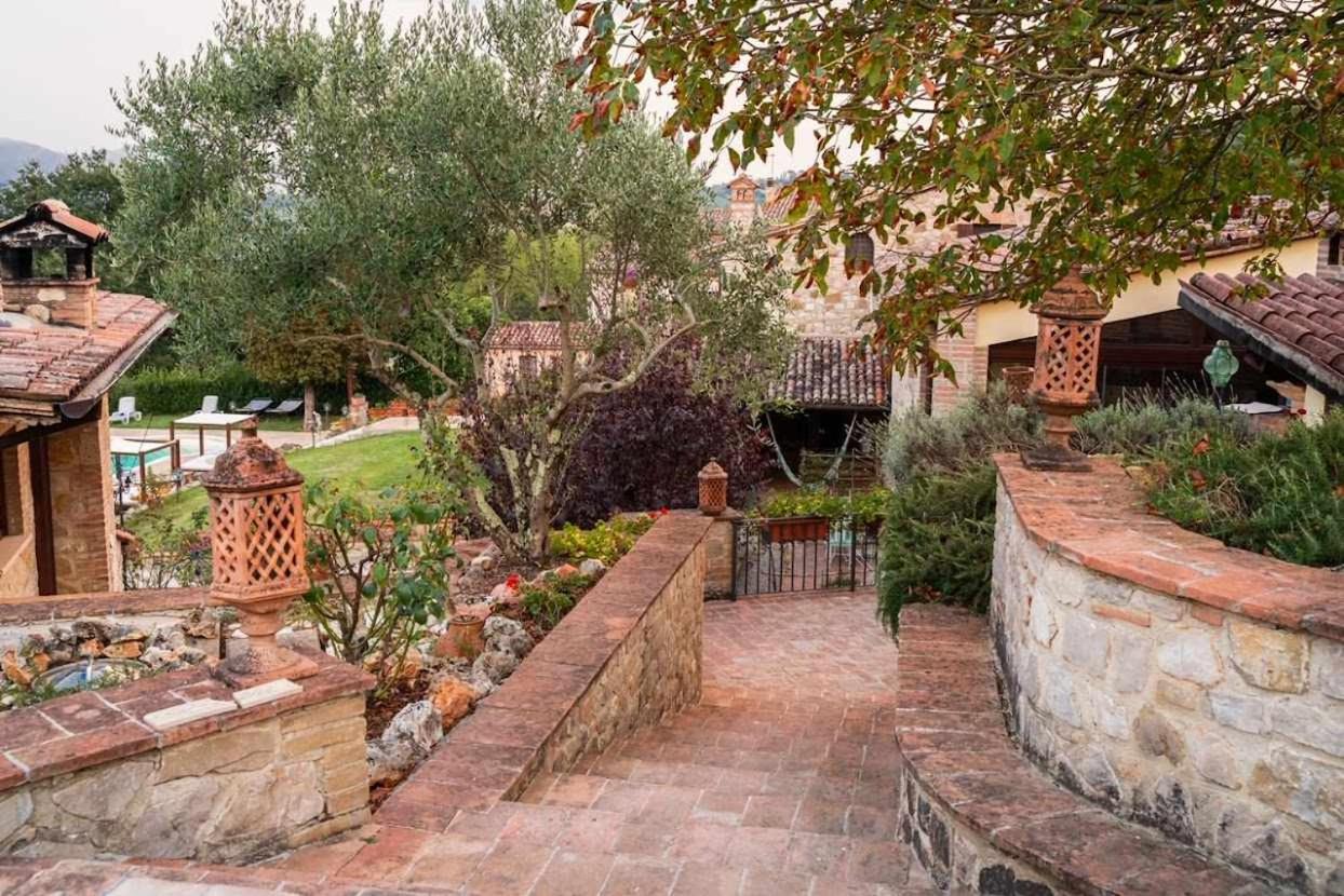 Апарт отель Residenza Collefiorito Тоди Экстерьер фото