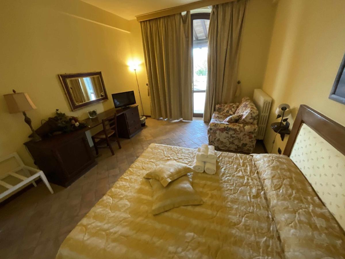 Апарт отель Residenza Collefiorito Тоди Номер фото