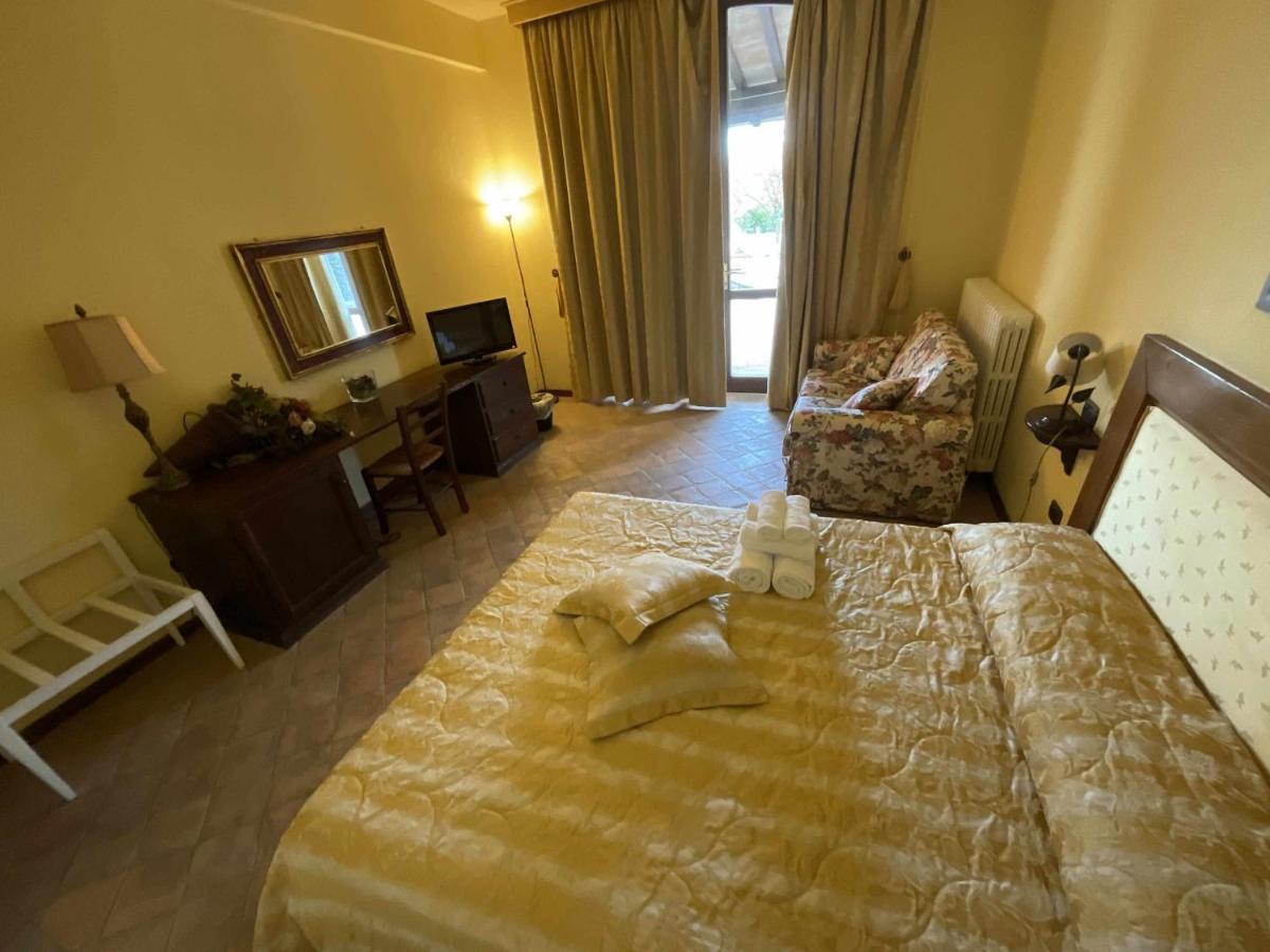 Апарт отель Residenza Collefiorito Тоди Номер фото