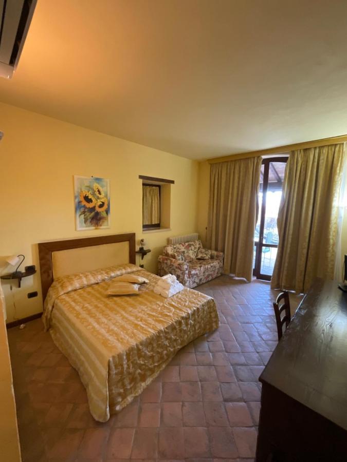 Апарт отель Residenza Collefiorito Тоди Экстерьер фото